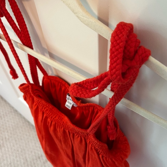 Tie Crop Top - Picture 2 of 4